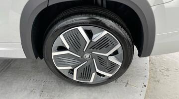 2025 Škoda TSI iV 25.7kWh SportLine DSG Euro 6 5-door (5 Seat) (Grey) - Image: 43