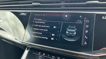 2025 Audi 4.0 TFSI V8 Black Edition Tiptronic quattro Euro 6 5-door (White) - Image: 35