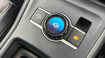 2025 Volkswagen ETSI MHEV Match DSG Euro 6 5-door (Black) - Image: 15