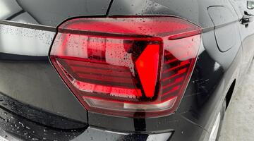 2020 Volkswagen 1.0 TSI SE Euro 6 5-door (Black) - Image: 27