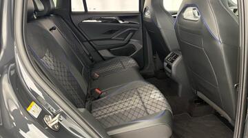 2025 Volkswagen 2.0 TDI R-Line DSG Euro 6 5-door (Grey) - Image: 29