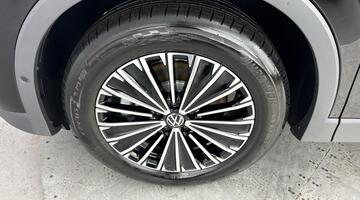 2025 Volkswagen 2.0 TDI Match DSG Euro 6 5-door (Black) - Image: 44