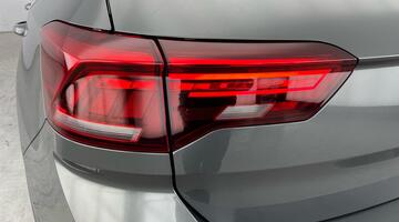 2023 Volkswagen 1.0 TSI Life Euro 6 5-door (Grey) - Image: 29