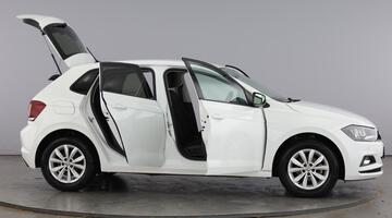 2021 Volkswagen 1.0 TSI Match Euro 6 5-door (White) - Image: 10