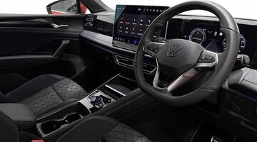 2025 Volkswagen 2.0 TDI R-Line DSG Euro 6 5-door (Red) - Image: 6