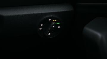 2024 Volkswagen TSI Style DSG Euro 6 5-door (White) - Image: 20