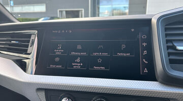 2022 Audi 1.0 TFSI 30 S line Sportback S Tronic Euro 6 5-door (Black) - Image: 31