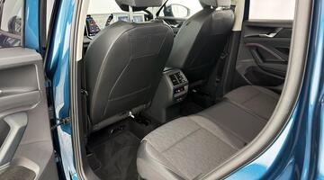 2025 Volkswagen TSI eHybrid 19.7kWh Match DSG Euro 6 5-door (Blue) - Image: 34