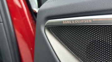 2025 Audi 2.0 TFSI S line S Tronic Euro 6 5-door (Red) - Image: 12