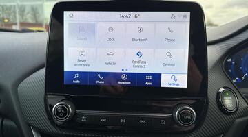 2022 Ford 1.0T EcoBoost MHEV ST-Line X Euro 6 5-door (White) - Image: 12