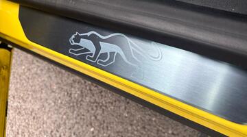 2025 Ford Standard Range 43kWh Premium Auto 5-door (Yellow) - Image: 25