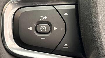 2024 Volvo 2.0 B3 MHEV Plus DCT Auto Euro 6 5-door (Blue) - Image: 30