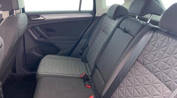 2022 Volkswagen TSI Life DSG Euro 6 5-door (Blue) - Image: 33