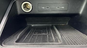 2022 SEAT 2.0 TDI FR Sport Euro 6 5-door (Black) - Image: 7