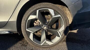 2025 Škoda TSI iV 25.7kWh SportLine DSG Euro 6 5-door (Grey) - Image: 10