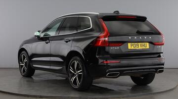 2019 Volvo 2.0 D4 R-Design Auto Euro 6 5-door (Black) - Image: 3