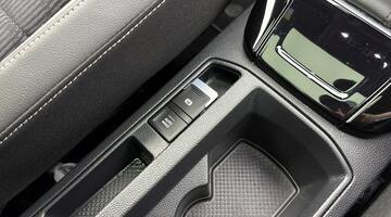 2022 Volkswagen TSI R-Line DSG Euro 6 5-door (White) - Image: 7