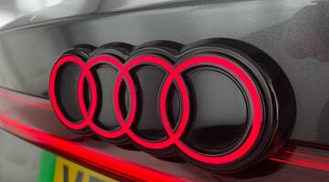 2025 Audi 100kWh Launch Edition Auto 5-door (Grey) - Image: 48