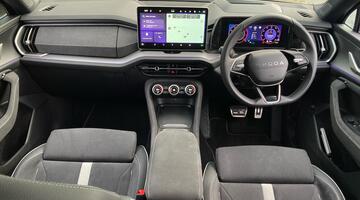 2025 Škoda 2.0 TDI SportLine DSG 4WD Euro 6 5-door (7 Seat) (Gold) - Image: 9