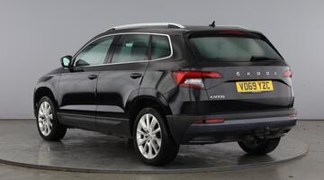 2019 Škoda TSI ACT SE L Euro 6 5-door (Black) - Image: 3