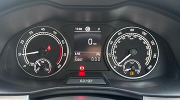 2024 Škoda 1.0 TSI SE Drive DSG Euro 6 5-door (Silver) - Image: 25