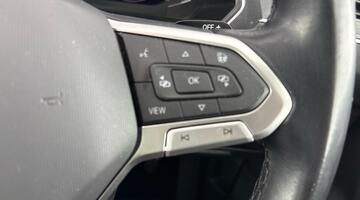 2022 Volkswagen 2.0 TDI Life DSG Euro 6 5-door (Blue) - Image: 24