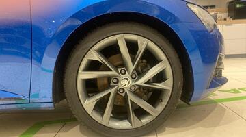 2024 Škoda 2.0 TSI SportLine Plus DSG Euro 6 5-door (Blue) - Image: 6