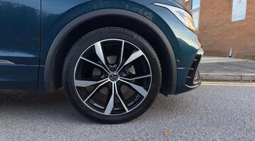 2022 Volkswagen 2.0 TDI R-Line DSG Euro 6 5-door (Blue) - Image: 5