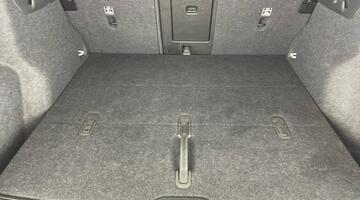 2025 Volvo 2.0 B4 MHEV Plus DCT Auto Euro 6 5-door (Blue) - Image: 17