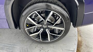 2025 Volkswagen 2.0 TSI R-Line DSG 4Motion Euro 6 5-door (Purple) - Image: 34