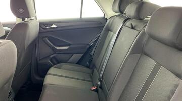 2022 Volkswagen TSI Life Euro 6 5-door (White) - Image: 31