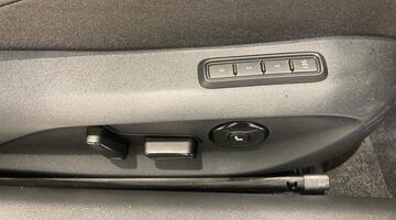 2025 Škoda TSI iV 25.7kWh SportLine DSG Euro 6 5-door (Black) - Image: 11