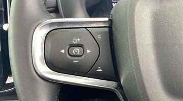 2025 Volvo 2.0 B4 MHEV Ultra Dark DCT Auto Euro 6 5-door (Grey) - Image: 23