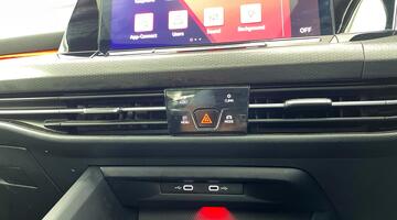 2022 Volkswagen 2.0 TDI GTD DSG Euro 6 5-door (Black) - Image: 13