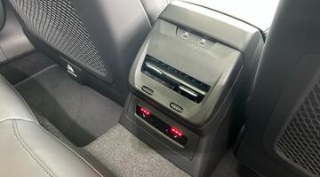 2025 Audi Edition 1 TFSI 367 PS S tronic (Blue) - Image: 12