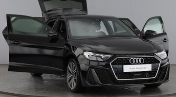 2025 Audi TFSI 35 S line Sportback S Tronic Euro 6 5-door (Black) - Image: 9