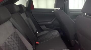 2025 Volkswagen 1.0 TSI Black Edition Euro 6 5-door (Black) - Image: 22