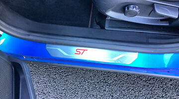 2024 Ford 1.0T EcoBoost MHEV ST-Line X Euro 6 5-door (Blue) - Image: 30