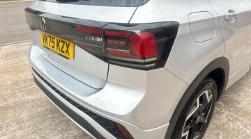 2025 Volkswagen TSI EVO R-Line DSG Euro 6 5-door (Silver) - Image: 45