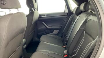 2019 Volkswagen 1.0 TSI SEL Euro 6 5-door (Silver) - Image: 33