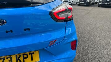 2023 Ford 1.0T EcoBoost MHEV ST DCT Euro 6 5-door (Blue) - Image: 22