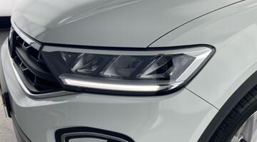 2022 Volkswagen TSI Life DSG Euro 6 5-door (White) - Image: 34