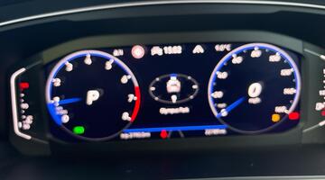 2023 Volkswagen TSI R-Line DSG Euro 6 5-door (Black) - Image: 26