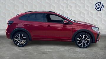 2025 Volkswagen 1.0 TSI R-Line DSG Euro 6 5-door (Red) - Image: 4