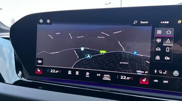 2025 Audi 2.0 TFSI S line S Tronic Euro 6 5-door (Red) - Image: 38