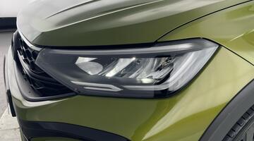 2024 Volkswagen TSI R-Line DSG Euro 6 5-door (Green) - Image: 40