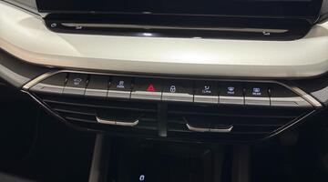 2024 Škoda TSI ACT SE Technology Euro 6 5-door (Black) - Image: 31