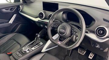 2022 Audi 2.0 TFSI 40 Black Edition S Tronic quattro Euro 6 5-door (Black) - Image: 6