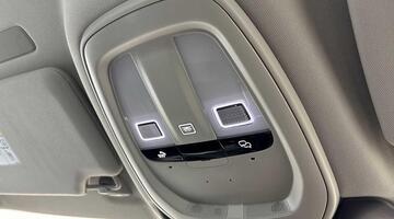 2025 Volvo 2.0h T6 18.8kWh Plus Auto Euro 6 5-door (Blue) - Image: 32