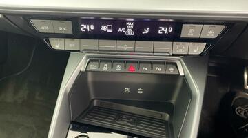 2025 Audi TFSI 35 S line Sportback S Tronic Euro 6 5-door (Blue) - Image: 25